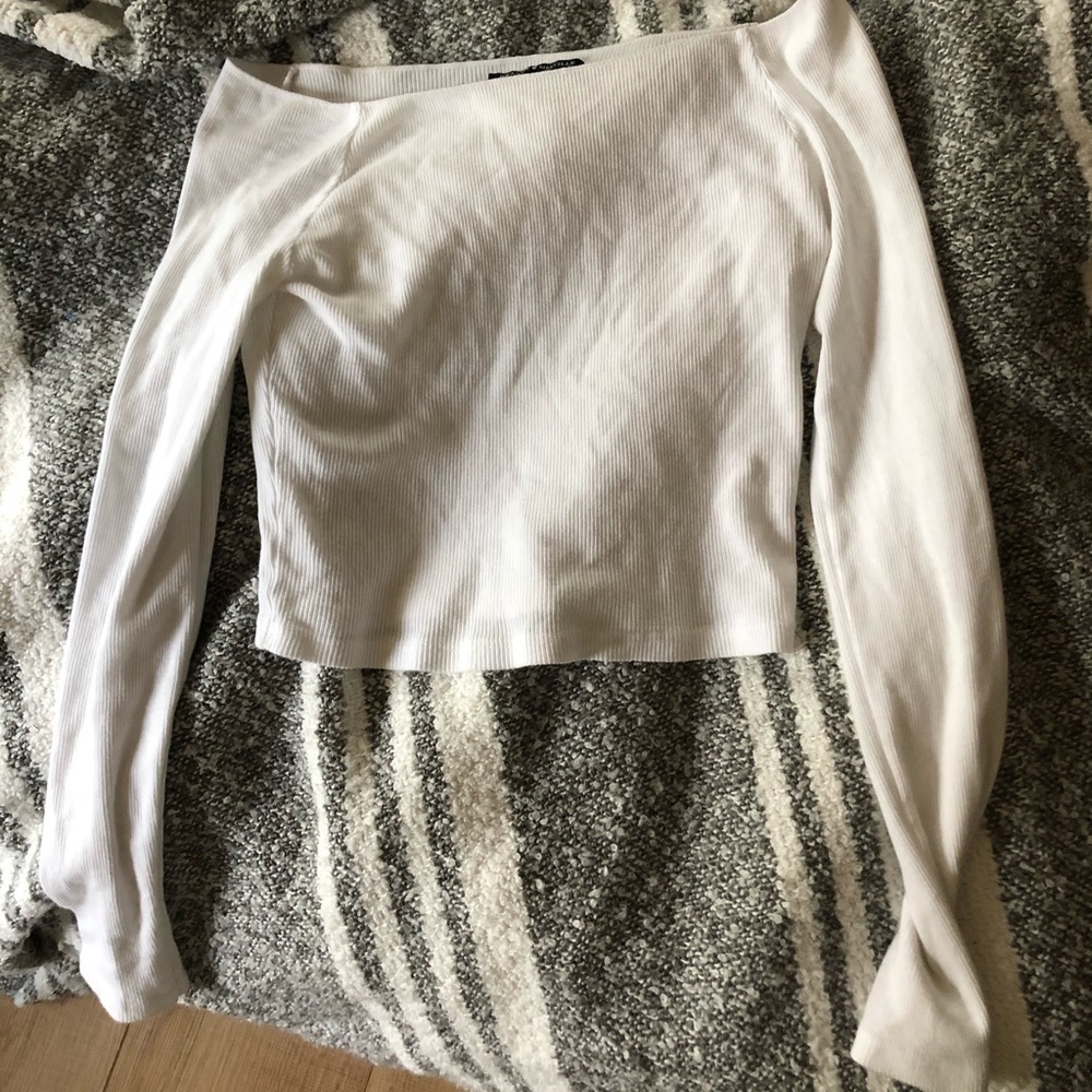 Brandy off the shoulder t